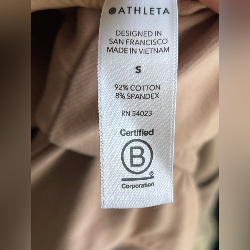 Athleta Sleeveless Romper in Dusty Rose - Picture 9 of 15